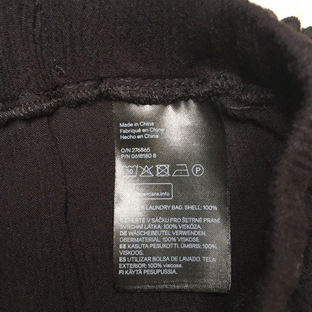 Divided Shorts size 2 - Picture 4 of 4